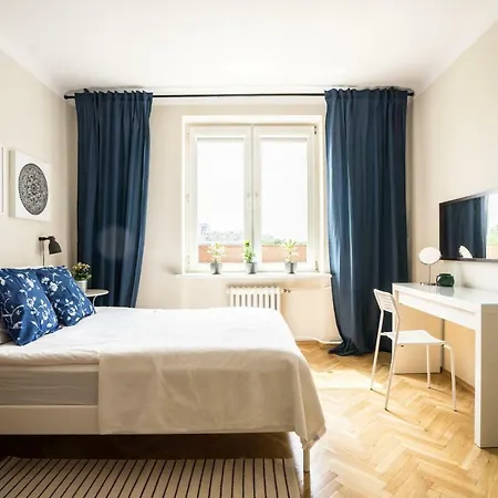 ★bright, Spacious Apartment|palace Of Culture View★ Apartment *